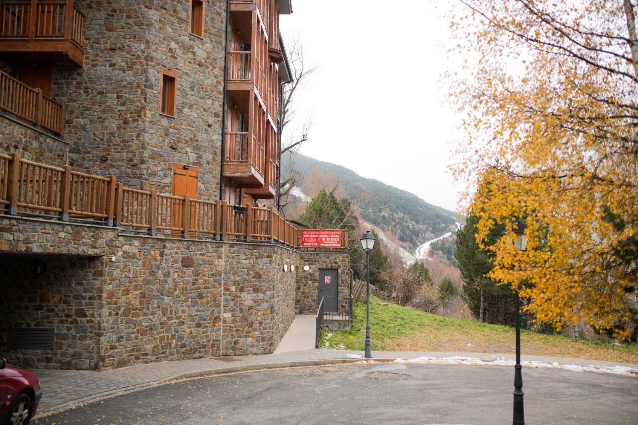 Naturaleza En Soldeu - Disfruta En Familia De Terraza Con Vistas - Parking Gratis Apartamento *